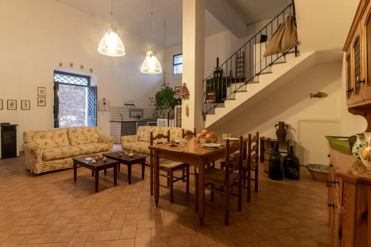 Willa Casa Museo A' Rina Belpasso Zewnętrze zdjęcie